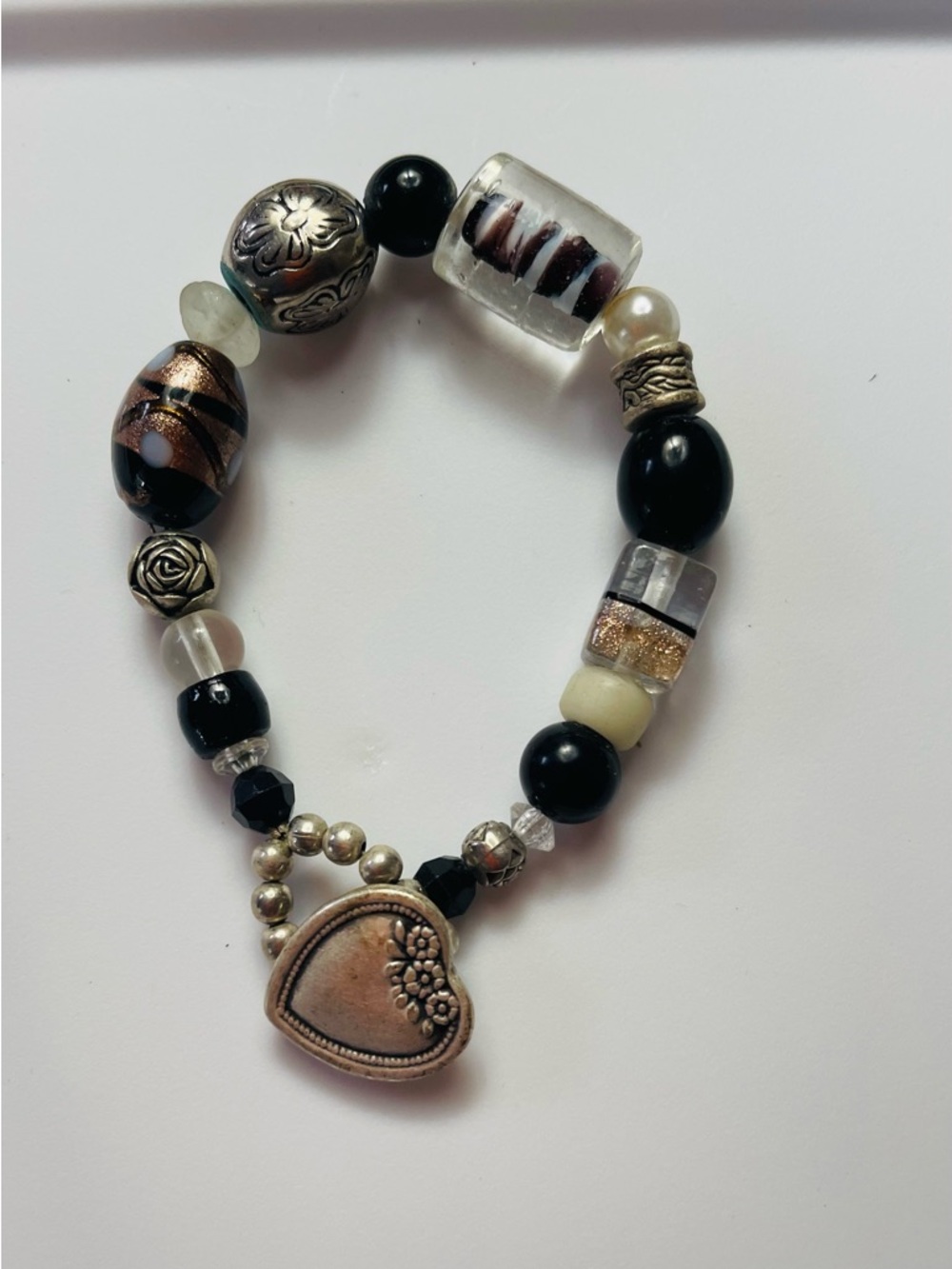 Vintage 90s Hand Crafted Black, Gold and Cream Charm Beaded Bracelet